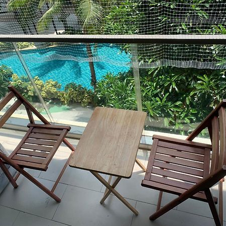 Laguna Beach Resort Maldives Джомтиен Бийч Екстериор снимка