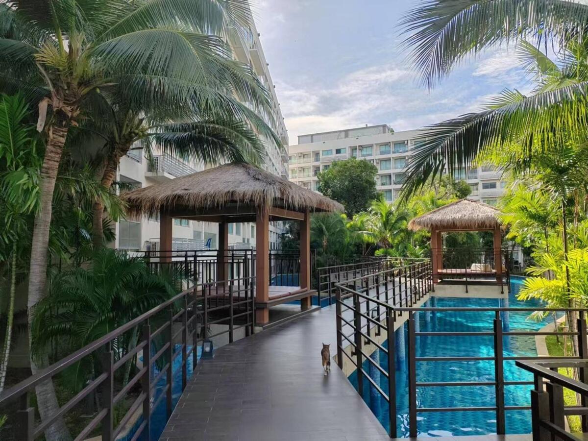 Laguna Beach Resort Maldives Джомтиен Бийч Екстериор снимка