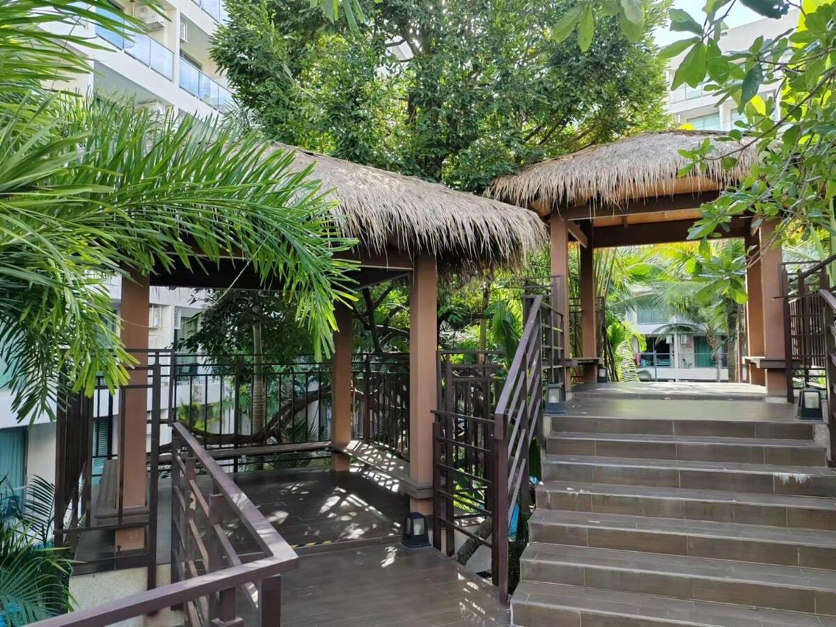 Laguna Beach Resort Maldives Джомтиен Бийч Екстериор снимка